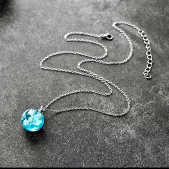 Blue Sky White Cloud Necklace Transparent Ball Shape Resin Pendant Necklace..NWT - Picture 2 of 5